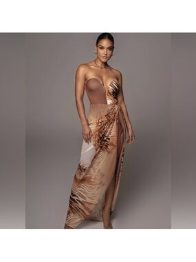 JLUXLABEL TAN VERSAILLES SWEETHEART MAXI SKIRT +
TOP SET